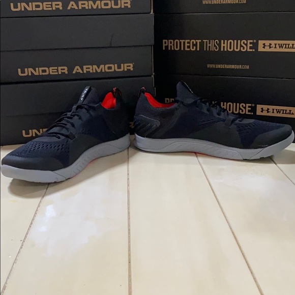 Under Armour Tribase Reign 2 11 - Picture 3 of 6